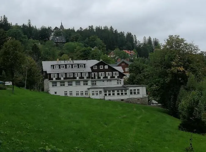 Gór-ski Saneczkowa * Karpacz