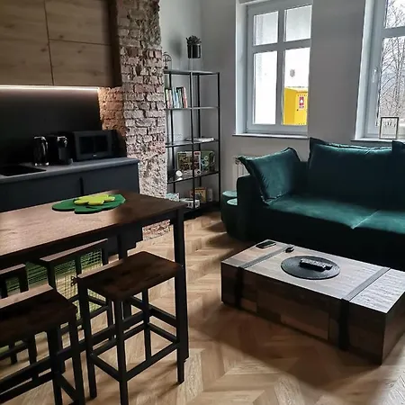 Gor-ski Saneczkowa Apartment Karpacz